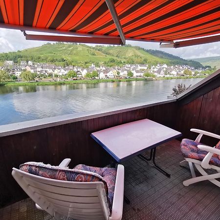 Mosel View Lägenhet Zell an der Mosel Exteriör bild